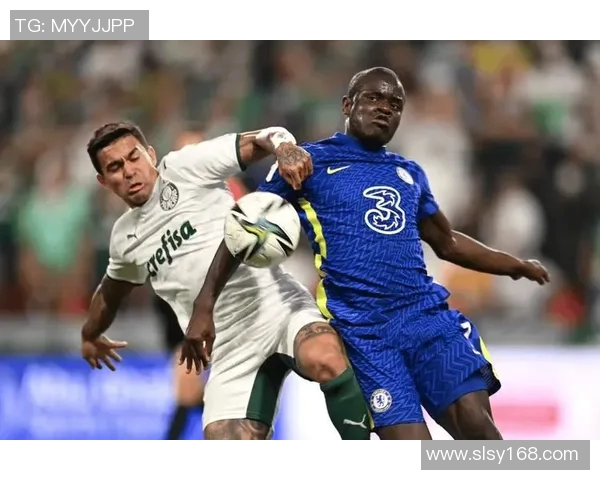 帕梅拉斯与维多利亚的激烈对决揭示足球战术与团队精神的完美结合